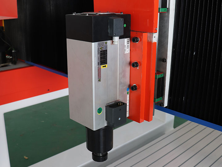 適用于泡沫塑料、EPS 和 XPS 的三軸泡沫數控雕刻機