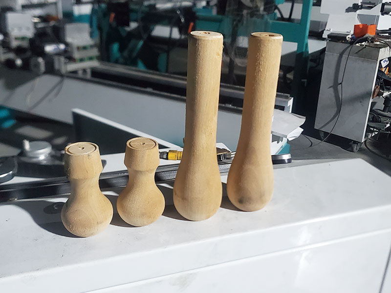 適合初學者的小型木工車床 - 家用數控木工車床