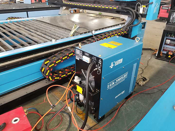 盈利型 4x8 帶旋轉(zhuǎn)管切割器的數(shù)控等離子切割工作臺(tái)套件 盈利型 4x8 帶旋轉(zhuǎn)管切割器的數(shù)控等離子切割工作臺(tái)套件