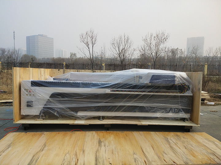 混合數(shù)控激光切割雕刻機(jī)(木材和金屬) 混合數(shù)控激光切割雕刻機(jī)(木材和金屬)