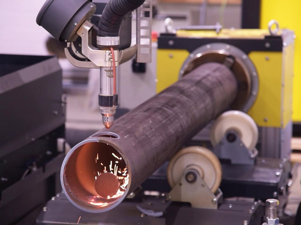 自動(dòng)等離子切割工作臺(tái)切割圓形金屬管