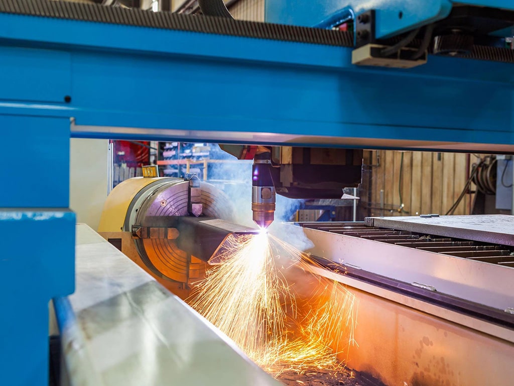 自動(dòng)等離子切割機(jī)切割方形金屬管