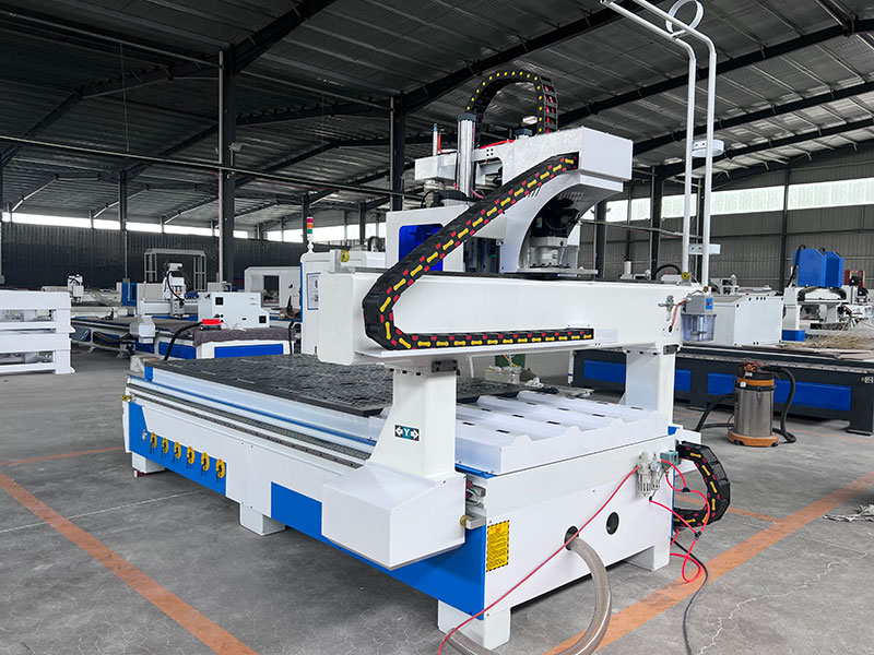 工業(yè) 4x8 用于木門制造的數(shù)控雕刻機(jī)