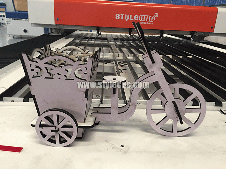 MDF工藝激光切割機