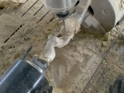 小型數(shù)控雕刻機(jī)，帶旋轉(zhuǎn)軸，用于3D加工