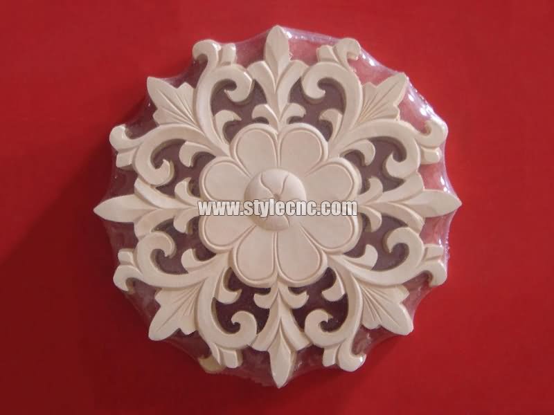 小型數控雕刻機，適用于木工雕刻項目