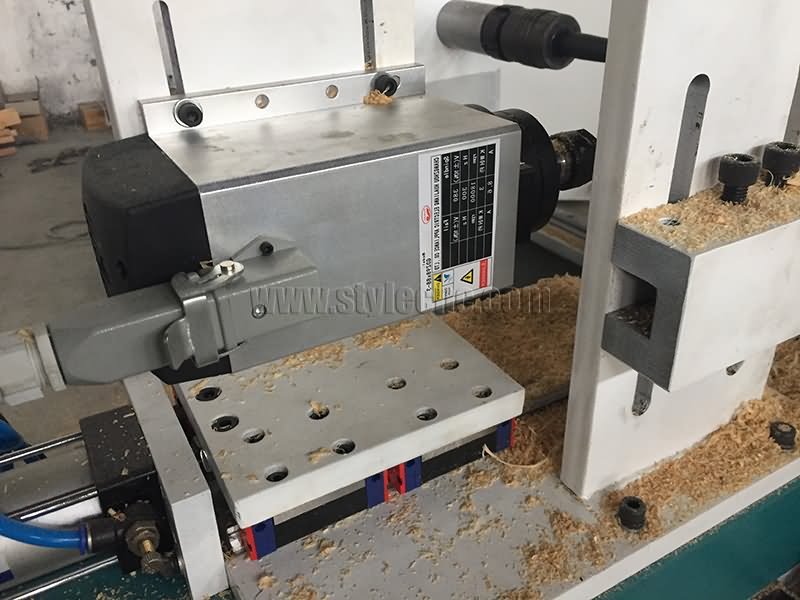 最實惠的數控木工車床出售