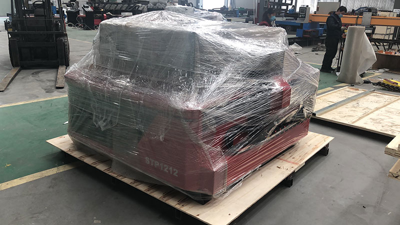 4x4 業(yè)余愛好數(shù)控等離子工作臺內(nèi)包裝 4x4 業(yè)余愛好數(shù)控等離子工作臺內(nèi)包裝