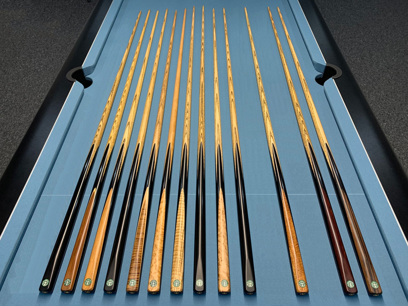 用于制作木制臺球桿的雙主軸數控車床