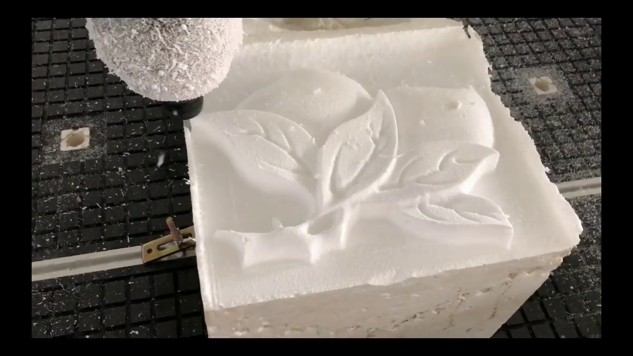 4x8數控泡沫雕刻機3D浮雕
